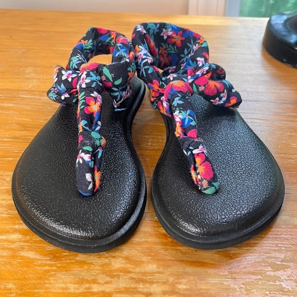 Sanuk Lil Yoga Sling Youth Sandals - Picture 5 of 10